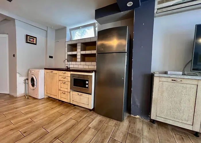 بيت للعطل Just House *